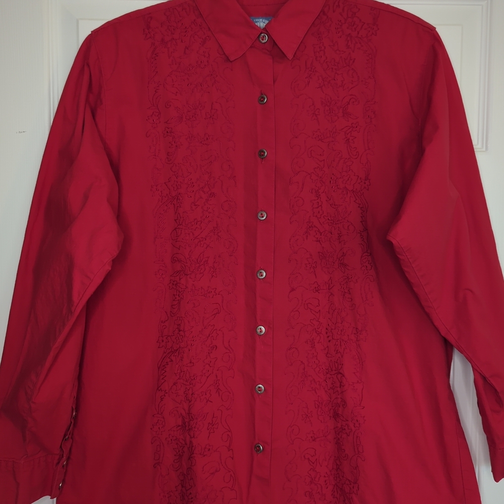 Wrangler Men's Vibrant Red Casual Button Down Shirt